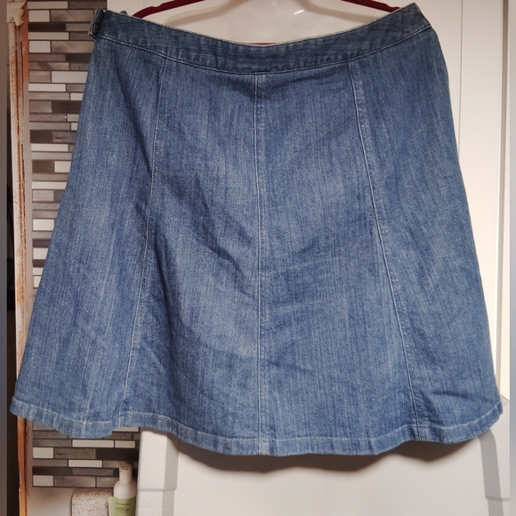 L.L. Bean Classic Fit Straight Jean Skirt Sz-16 - Picture 2 of 4